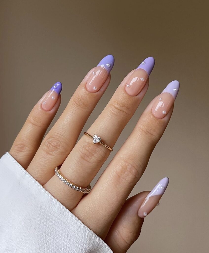White and lilac nails