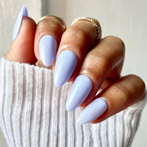 blueberry milk nails