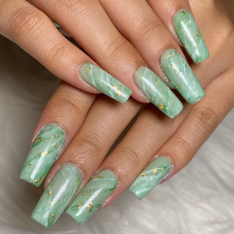 green nail designs