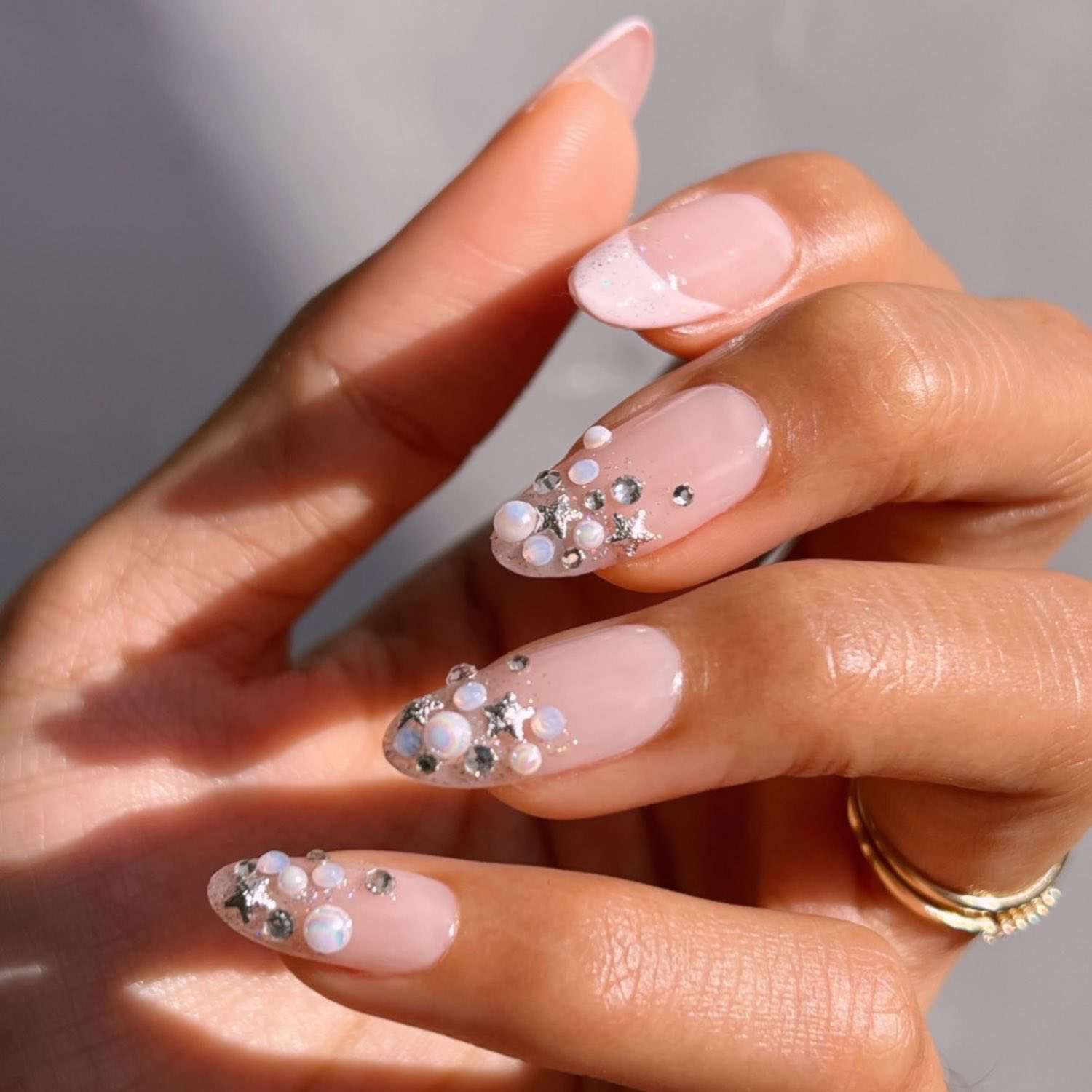 pearl nails