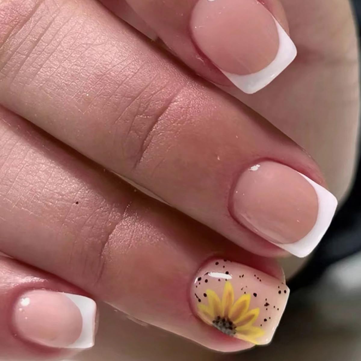 square round nails