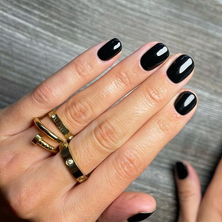 Short Black Nails