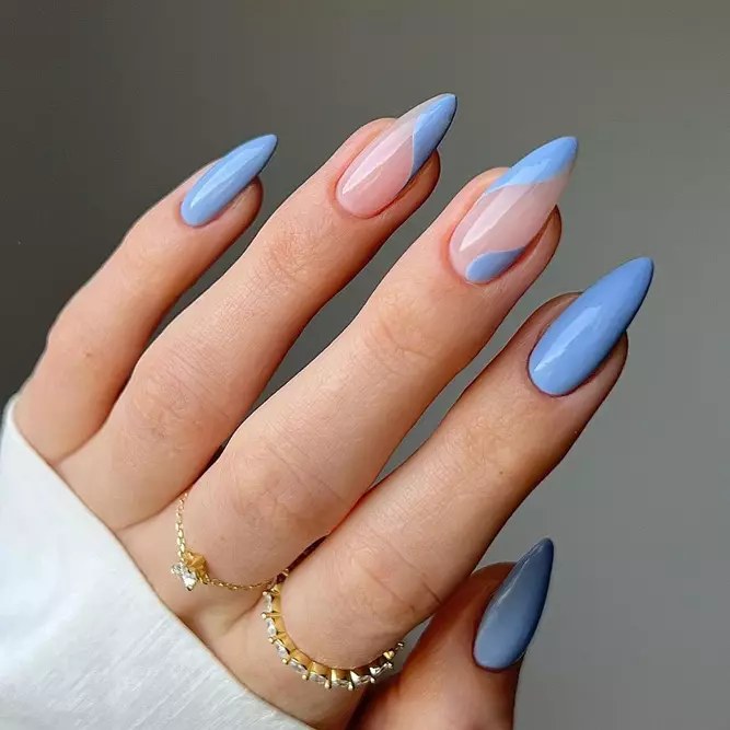 stiletto nails