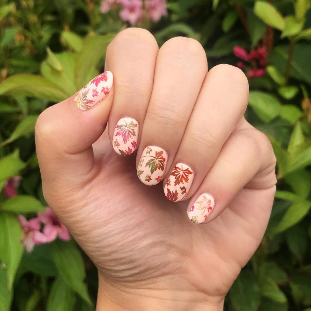 autumn nails