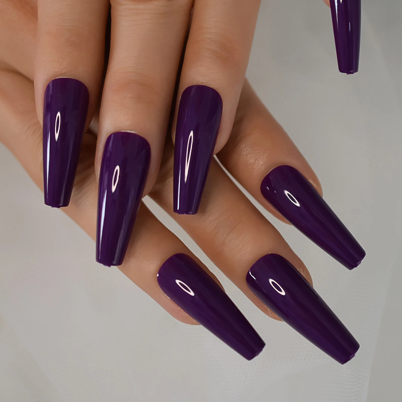 dark purple nails