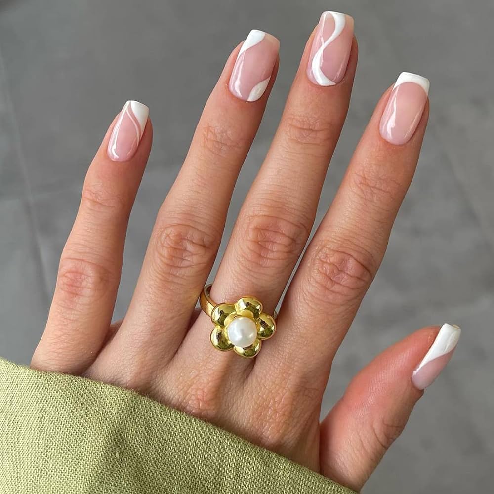 french tip nails short