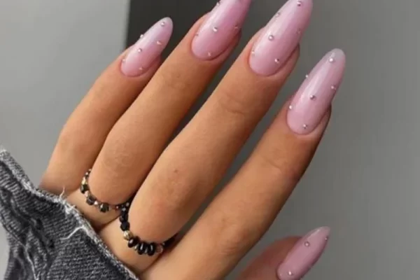 classy edgy almond nail designs