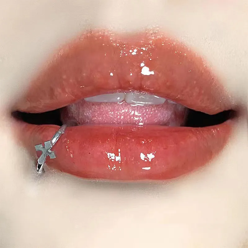 vertical labret placement