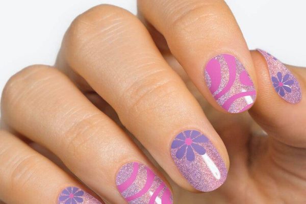 blueberry nail art