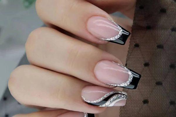 black and silver nails