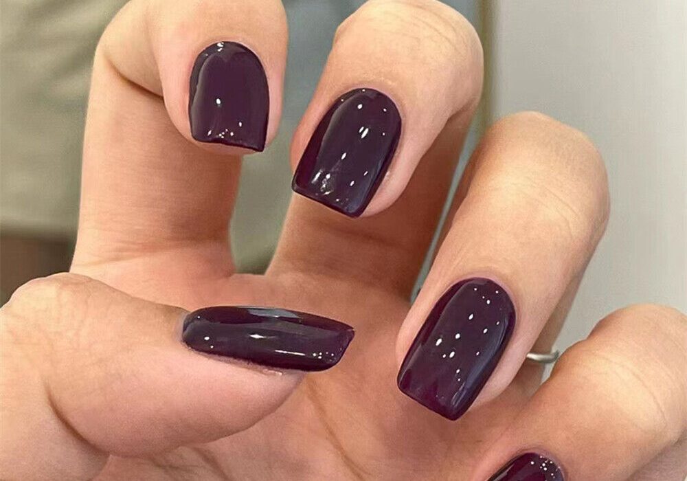 dark purple nail