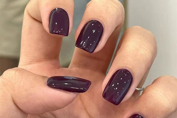 dark purple nail