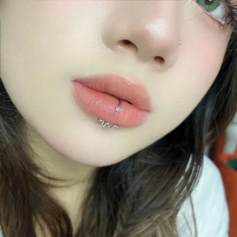 Vertical Labret Piercing