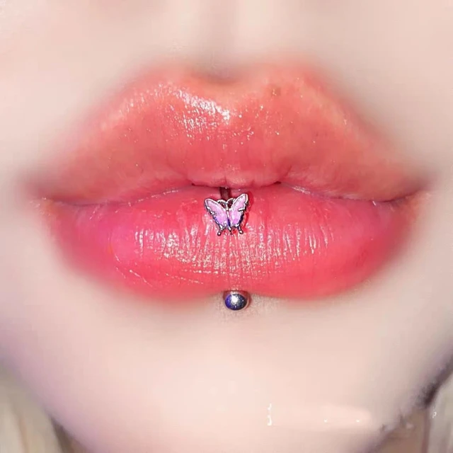 vertical labret ring