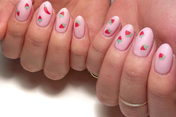 Strawberry Nail Art