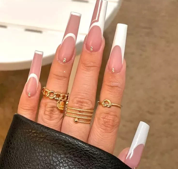 square with rounded corners nails