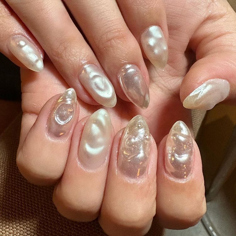 Short Stiletto Nails