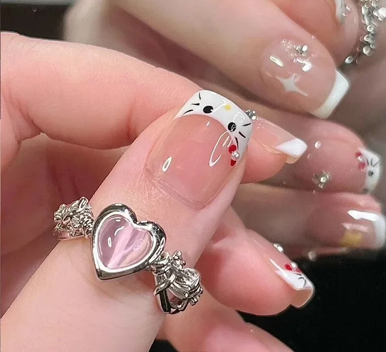 short hello kitty nails