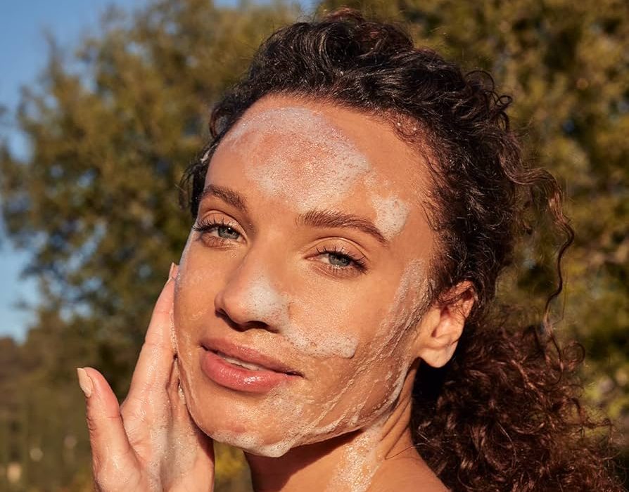 clean facial cleanser