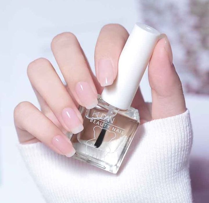 Clear Nail Polish: Guide to Its Uses, Benefits, and Top Picks clear nail polish