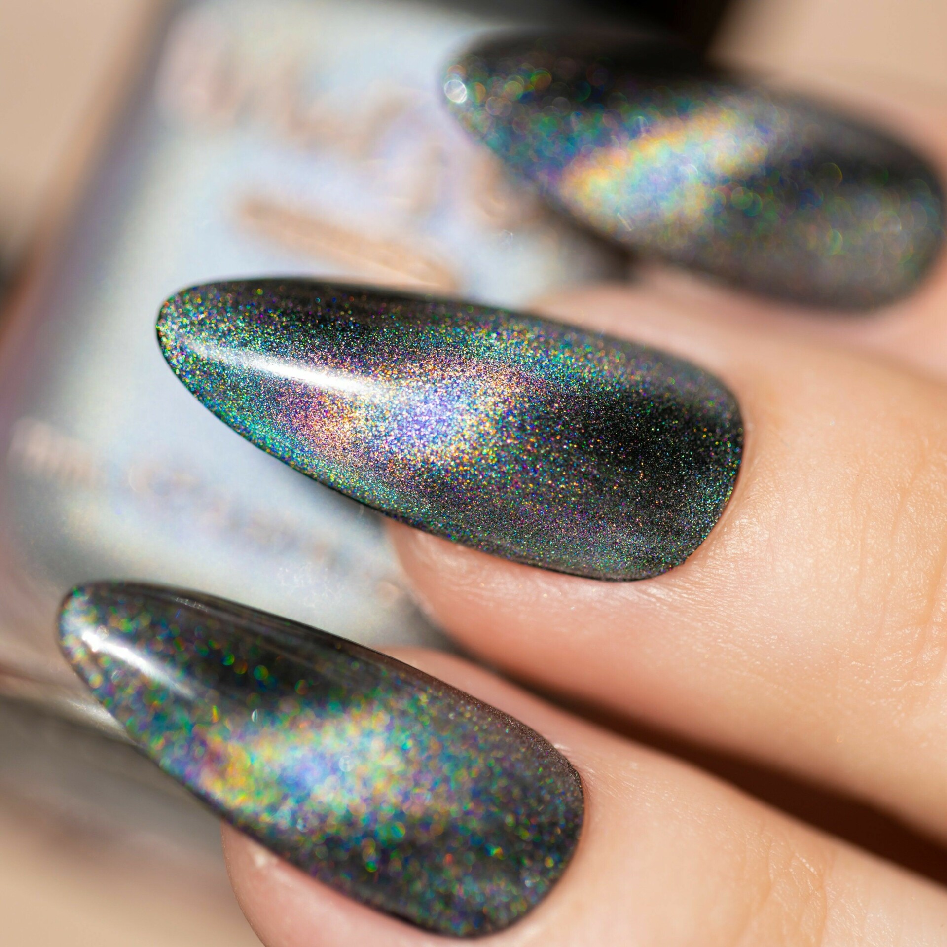 magnetic nail polish