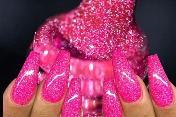 Pink Nail Polish: Discover Colors and Nail Art Ideas pink nail polish