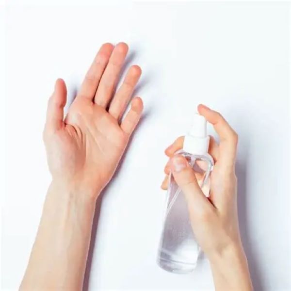 remove nail polish from clothes