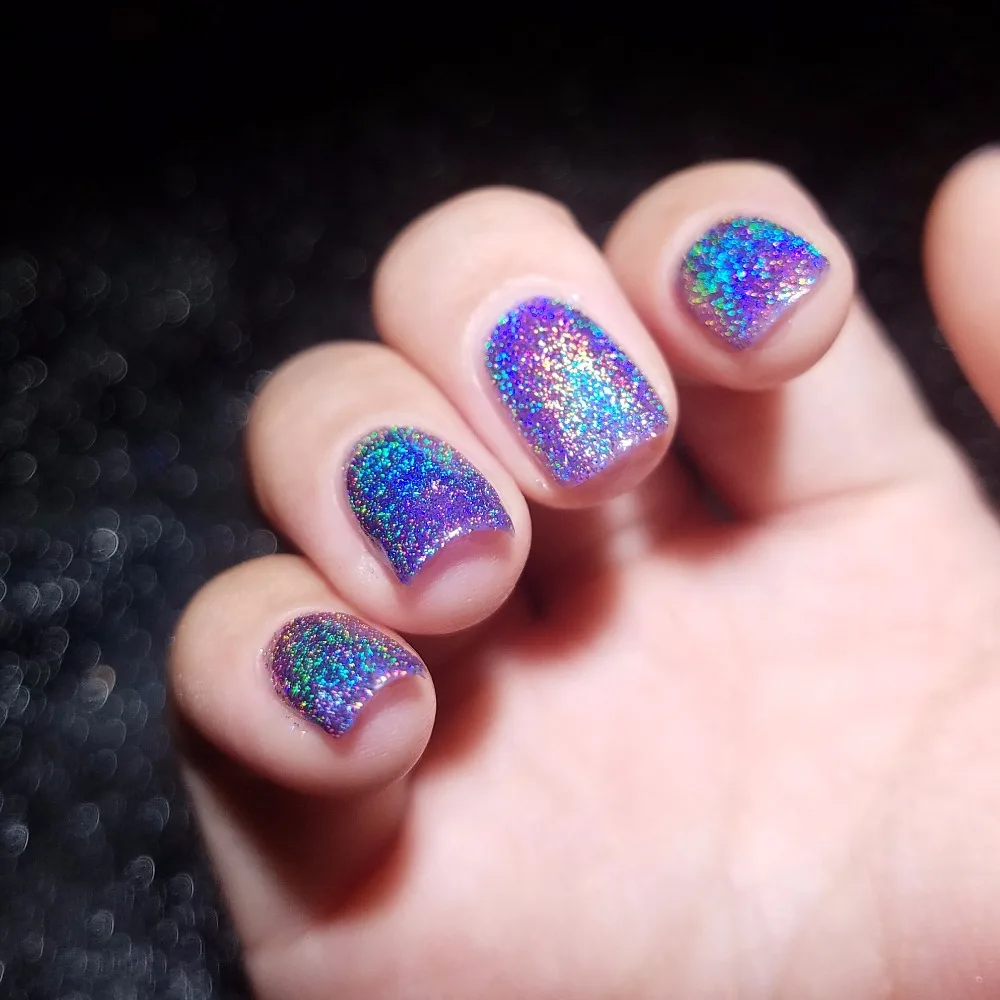 holographic nail polish