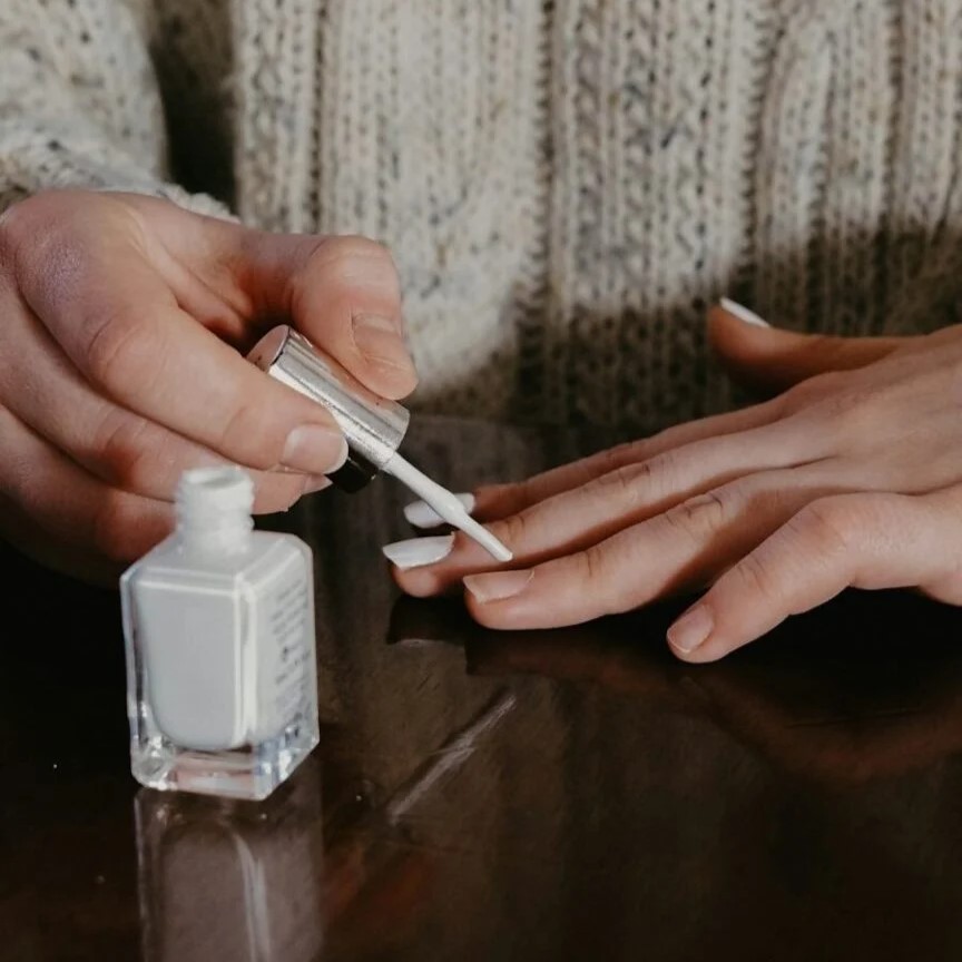 make nail polish last longer