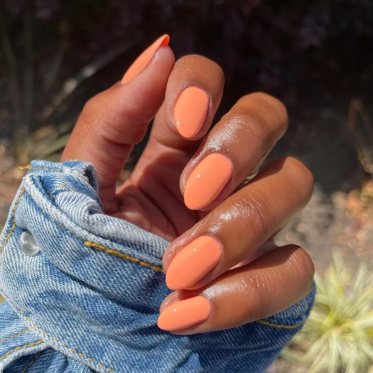 peach nail polish