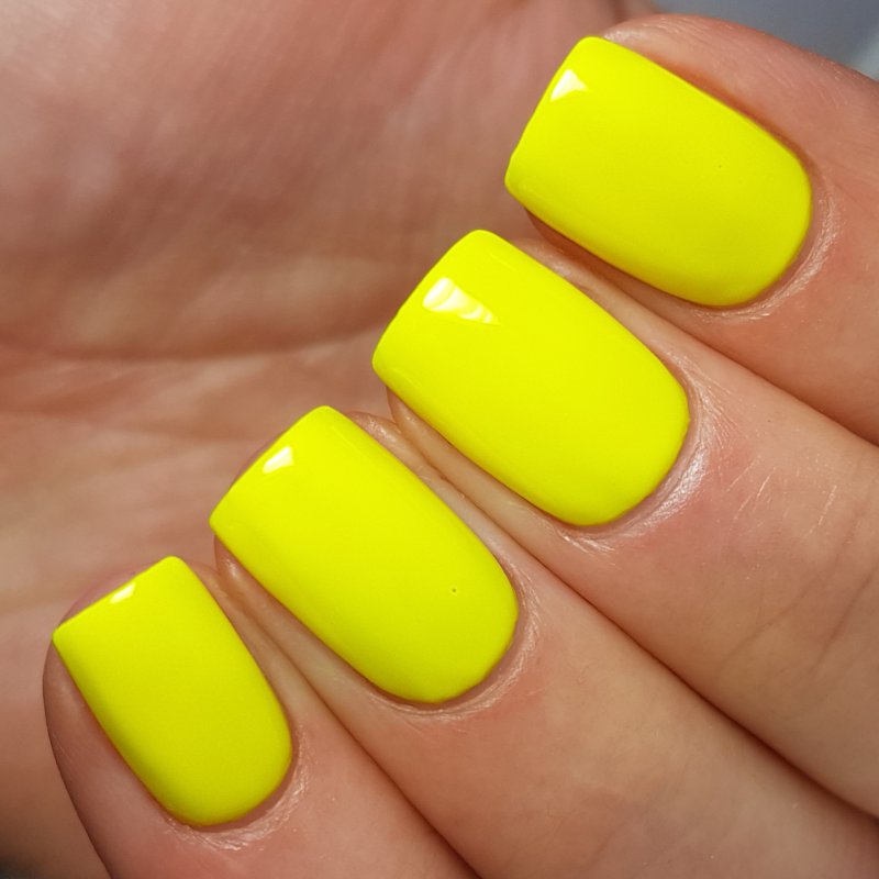 yellow nail polish