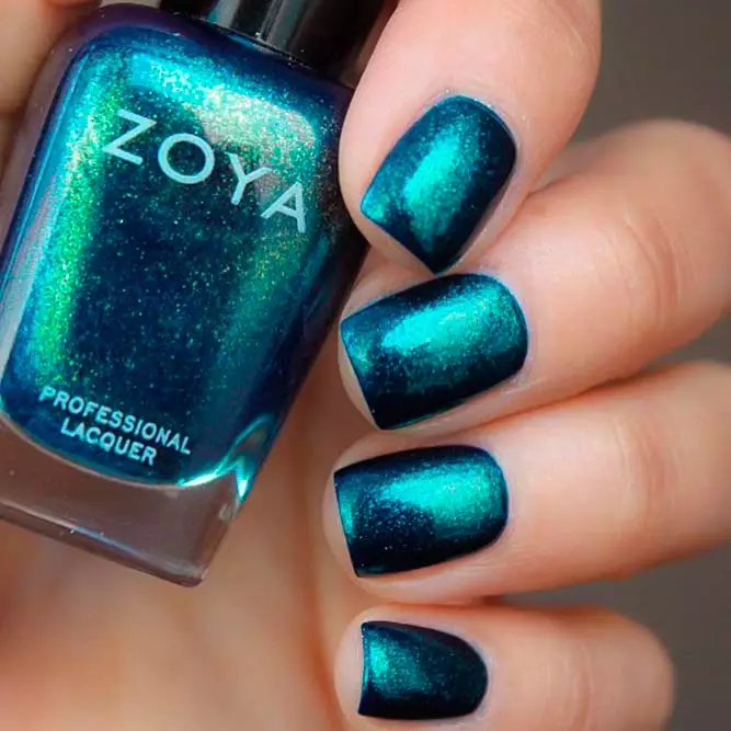 holographic nail polish