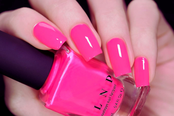 Brighten Your Look with Hot Pink Nail Polish: Trends Tips hot pink nail polish