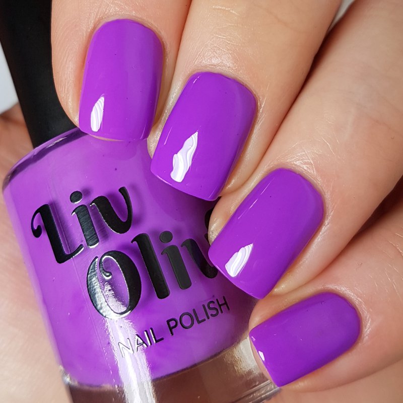 purple nail polish