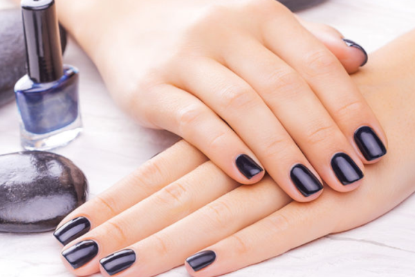 How to Treat an Allergic Reaction to Gel Nail Polish? treat an allergic reaction to gel nail polish