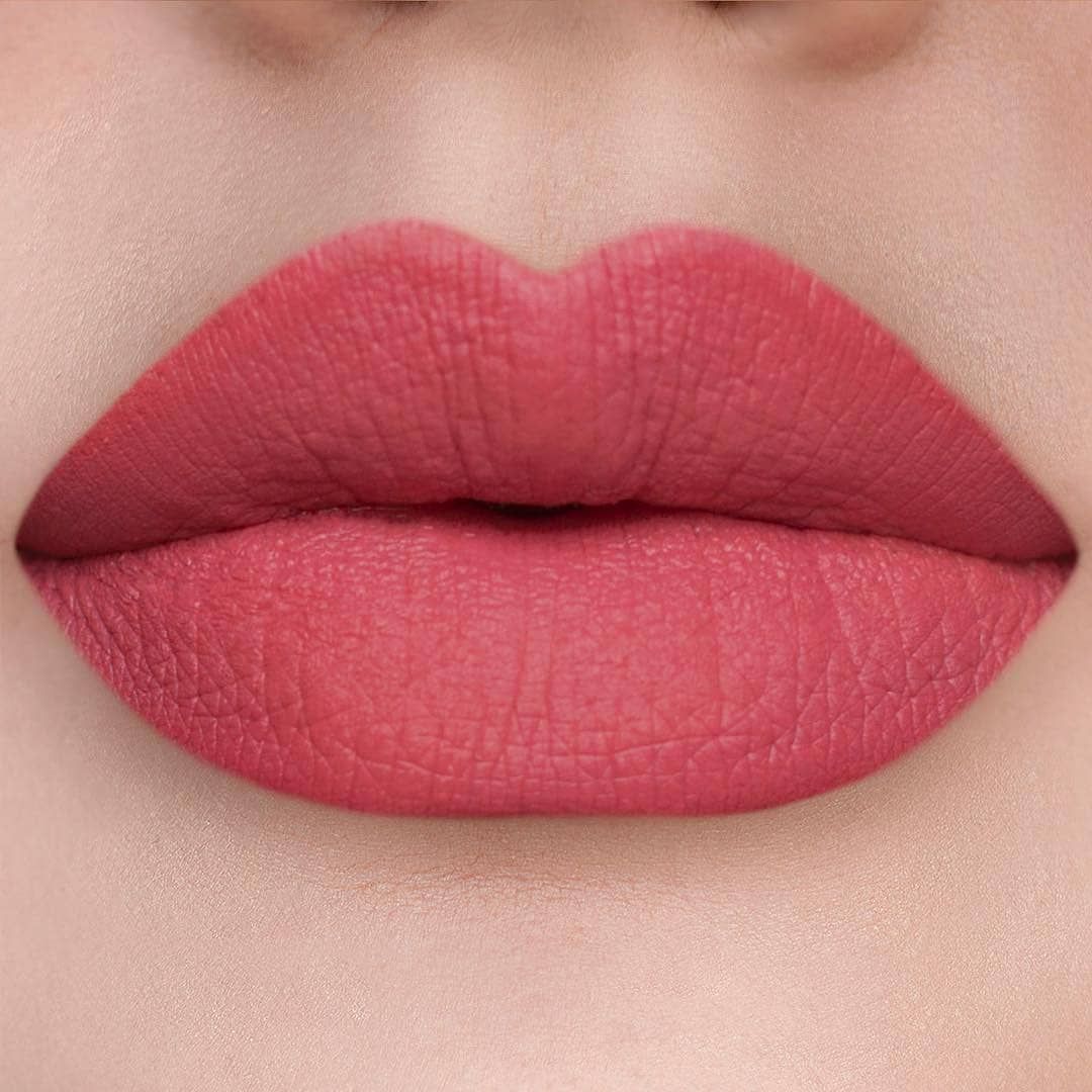 coral pink lipstick