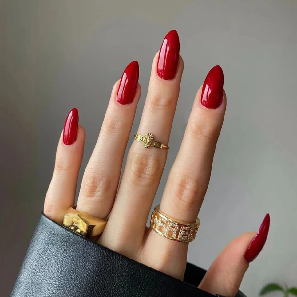 red acrylic nails