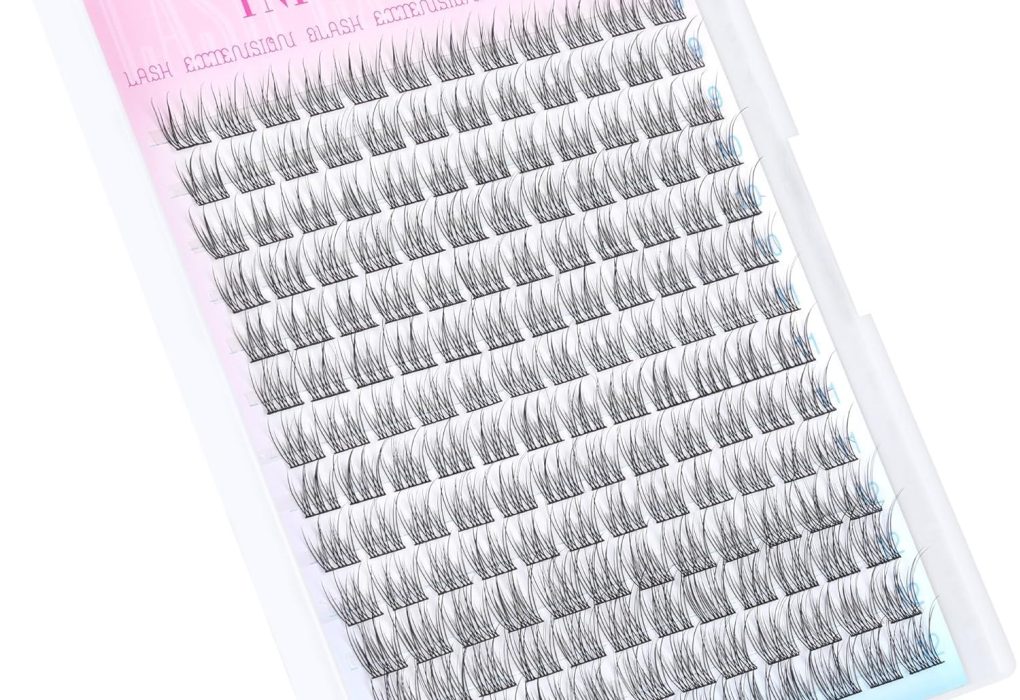 Natural Lash Extensions: Achieve Fuller Lashes Safely & Naturally natural lash