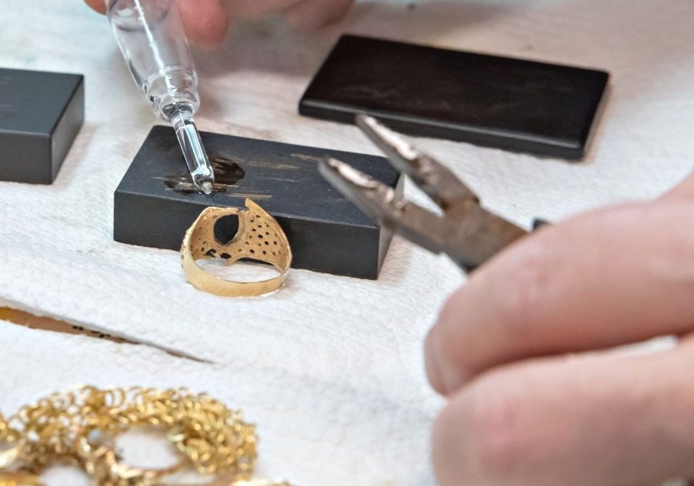 how to test gold jewelry
